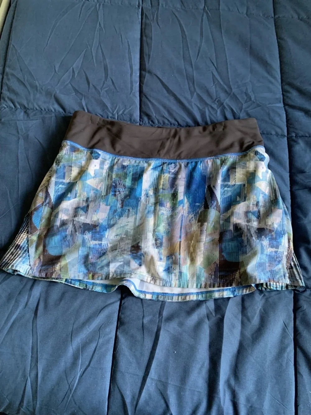 lululemon athletica Play off the pleats Skirt size 6